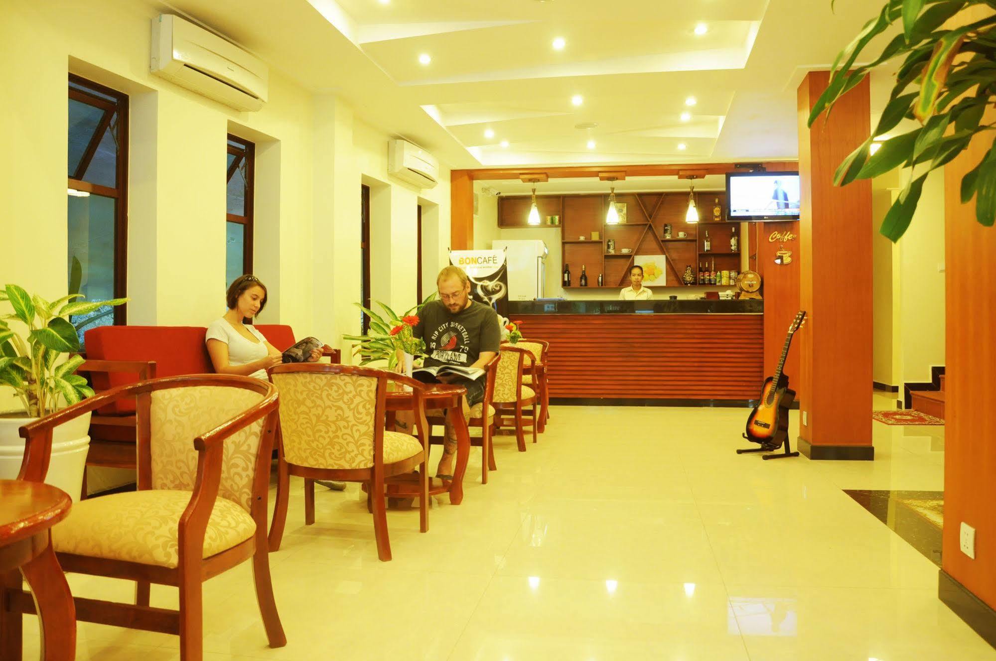 V N E Hotel 金边 外观 照片