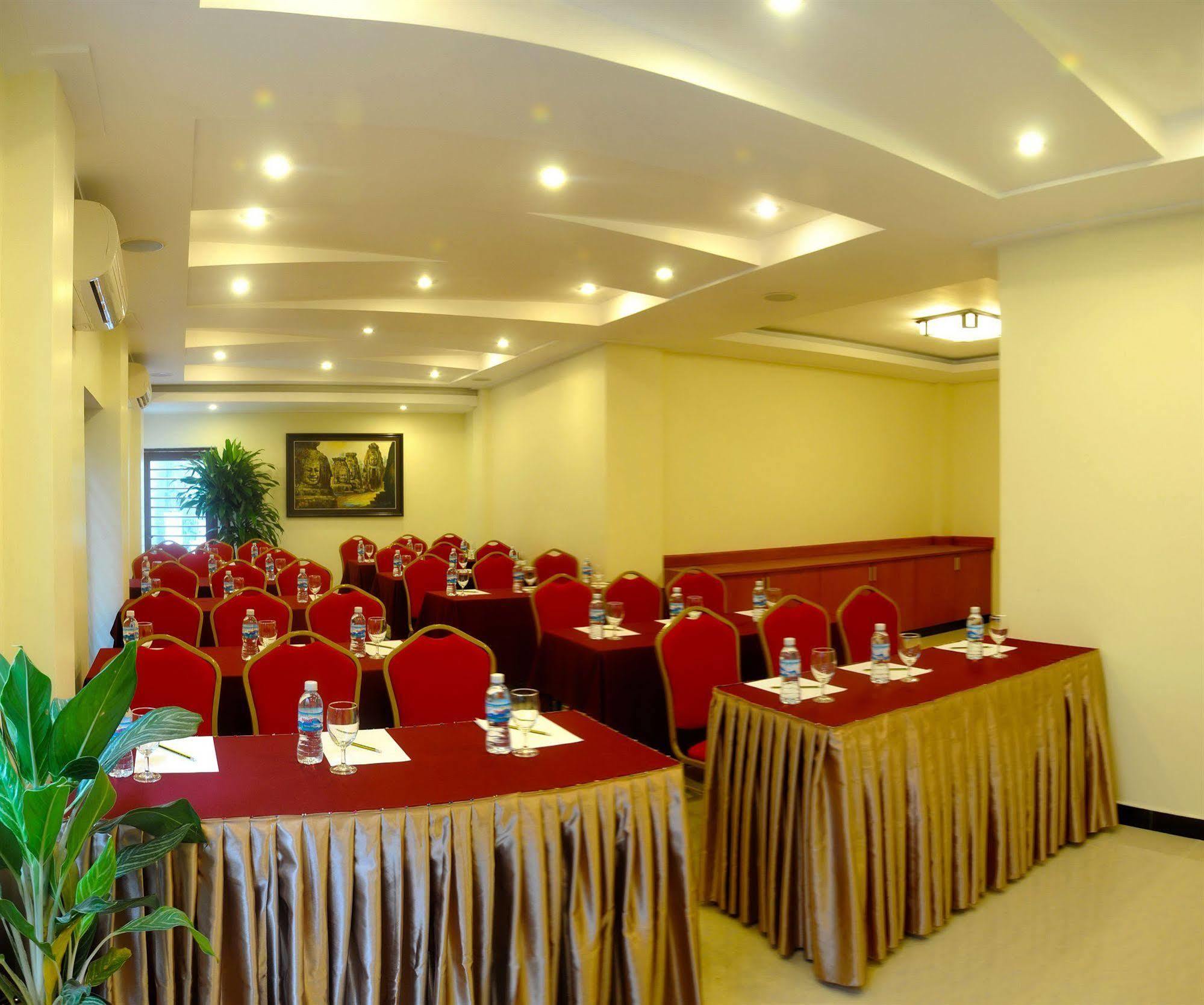 V N E Hotel 金边 外观 照片