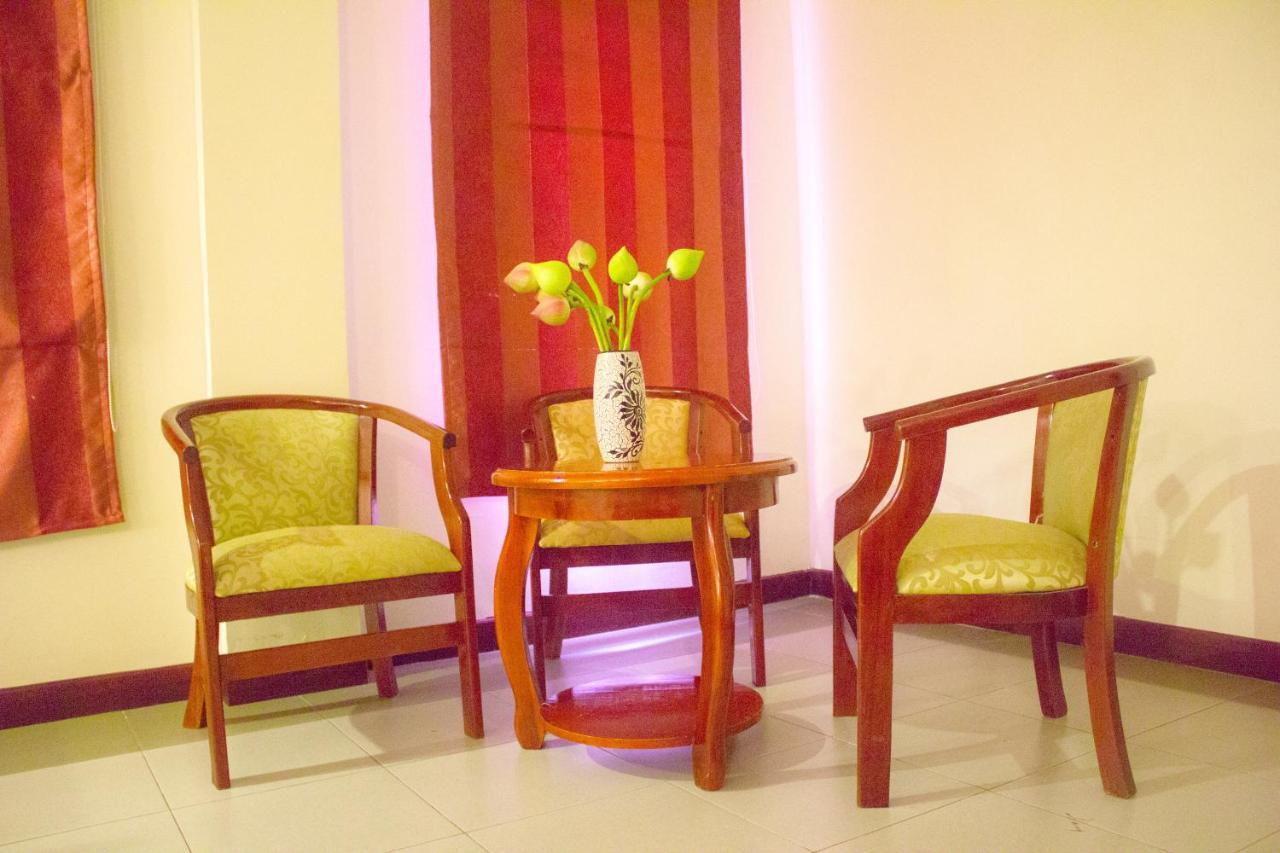 V N E Hotel 金边 外观 照片